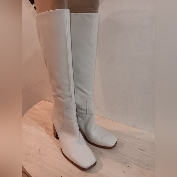 Marc FisherWomen's Dacea Tapered Block Heel Dress Boots - Picture 3 of 9